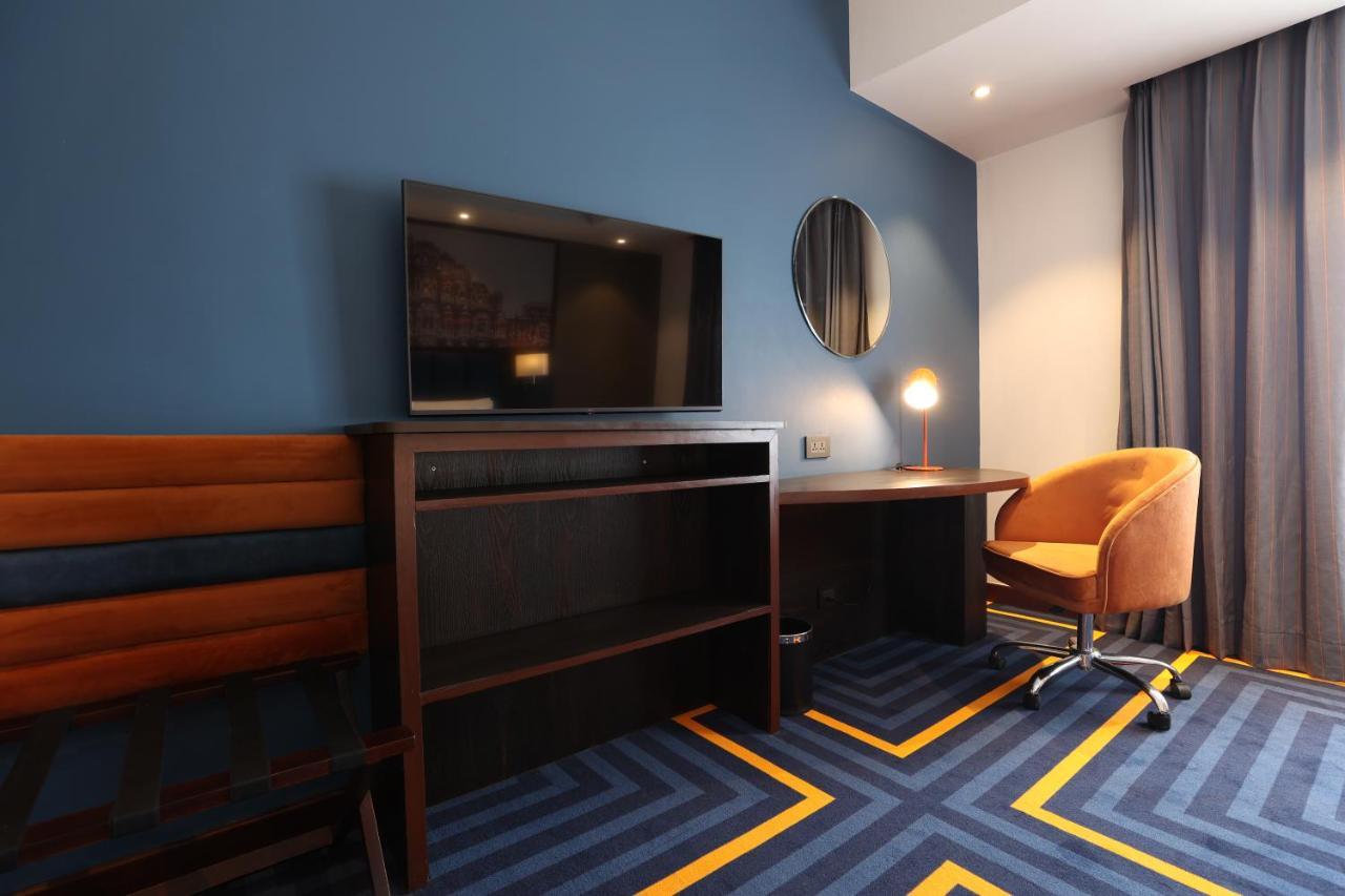 Holiday Inn Express & Suites Jaipur Gopalpura Экстерьер фото