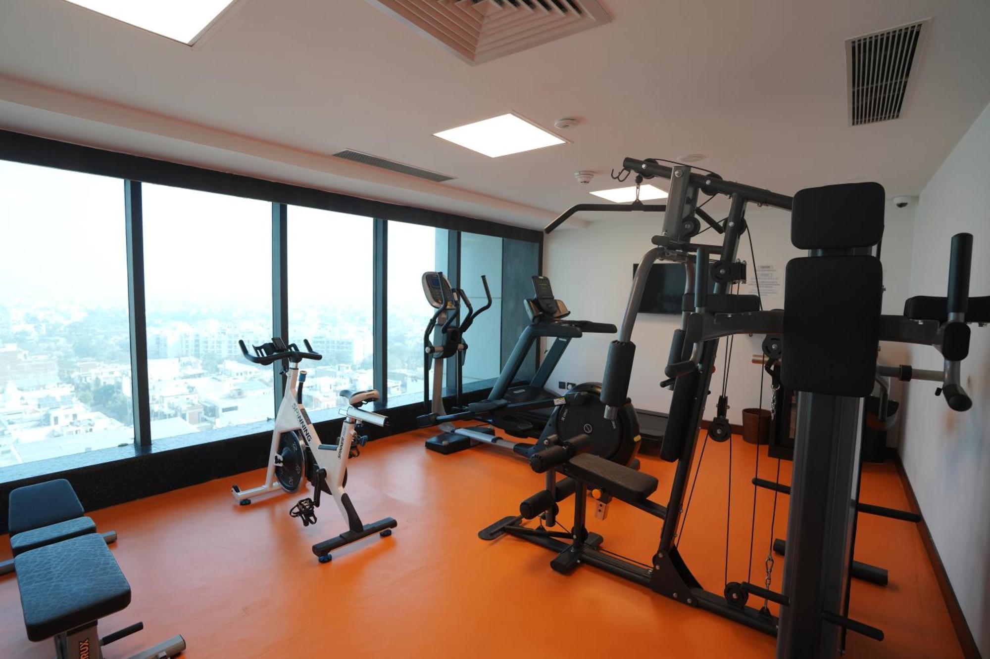 Holiday Inn Express & Suites Jaipur Gopalpura Экстерьер фото