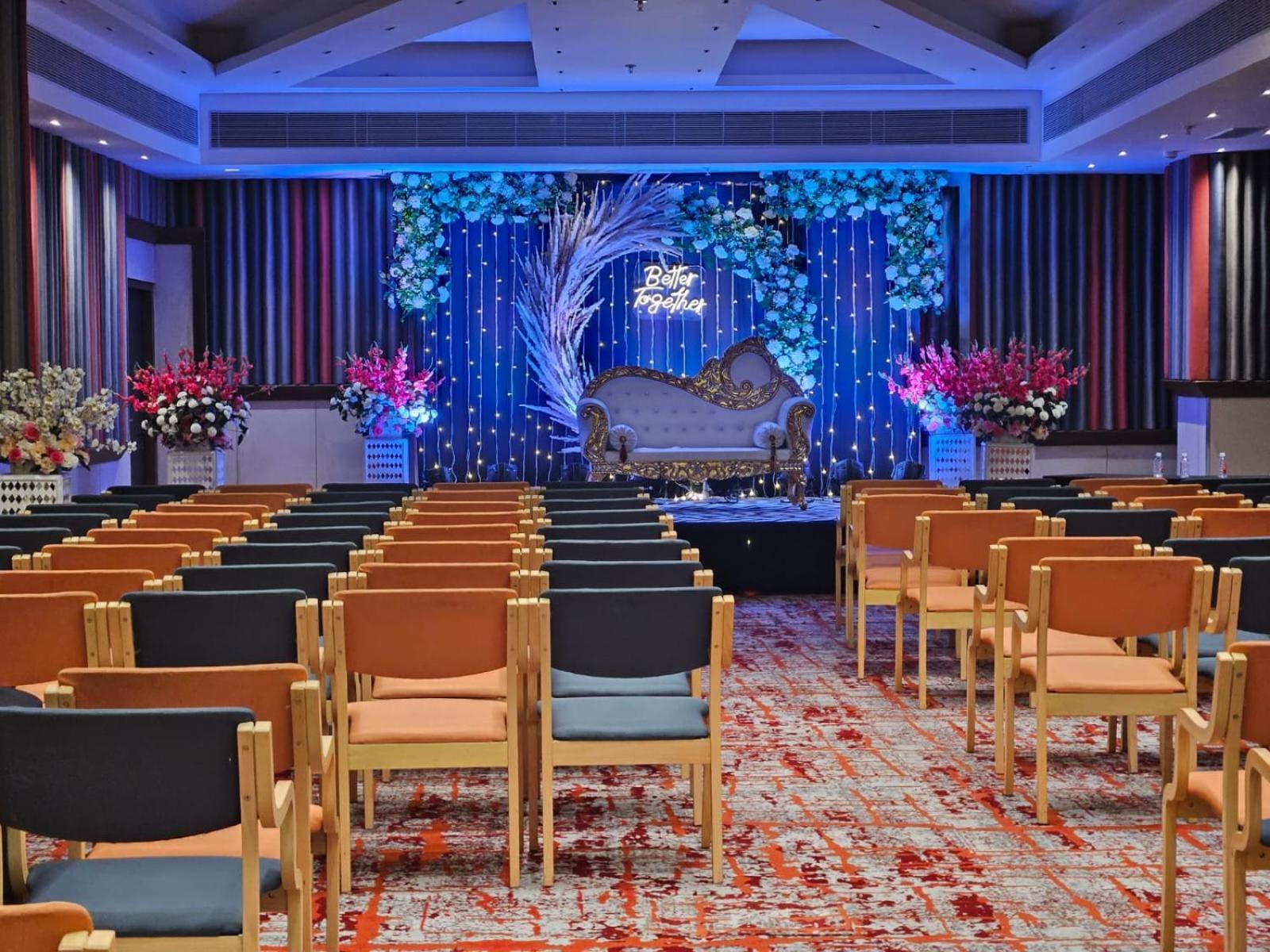 Holiday Inn Express & Suites Jaipur Gopalpura Экстерьер фото